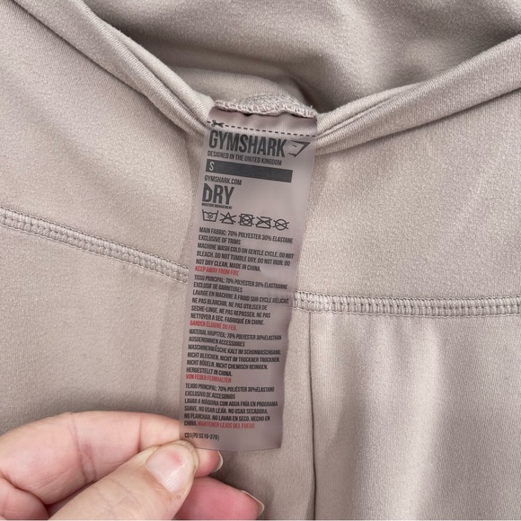 Gymshark Dreamy Leggings in Taupe - Picture 10 of 11